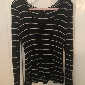 Knit long sleeve top!